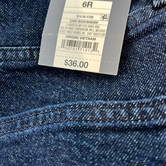 Universal Thread Women's High Waisted Wide Leg Cropped High-Rise Jeans - Picture 12 of 14